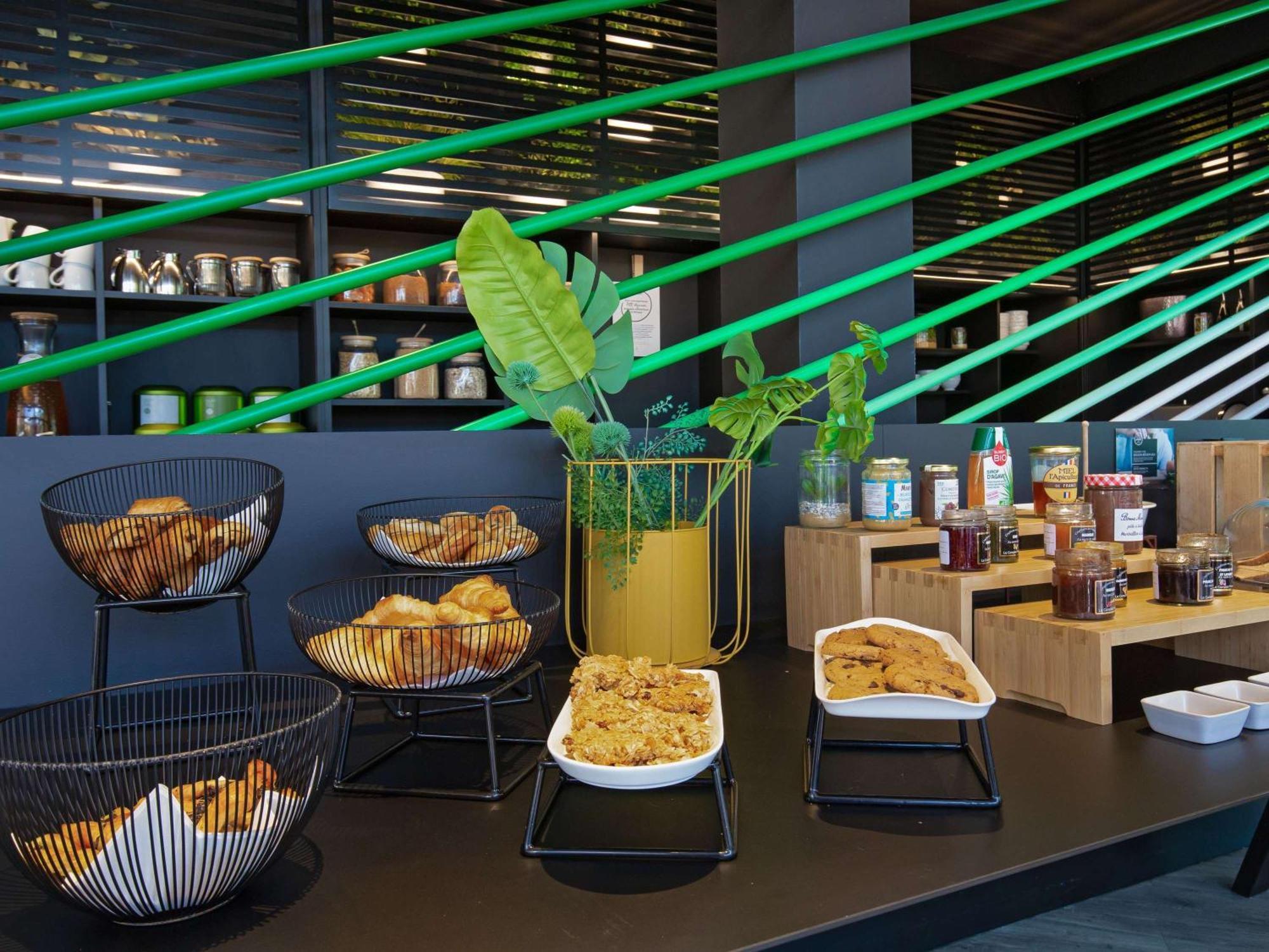 Mercure Hyeres Centre Cote D'Azur Екстер'єр фото